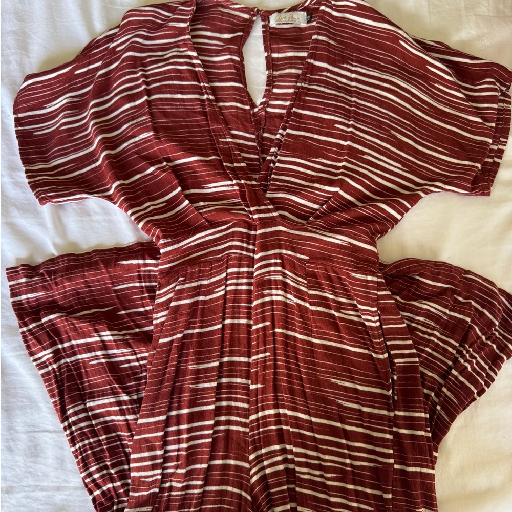 Ava Sky maroon and white jumper